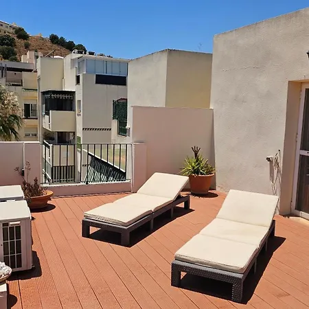 Beautiful Penthouse Two Bedrooms With Sea & Mountain View דירה *